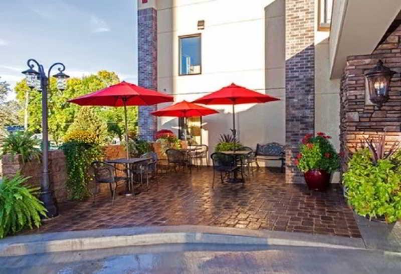 Econo Lodge Mayo Clinic Area Рочестер Экстерьер фото
