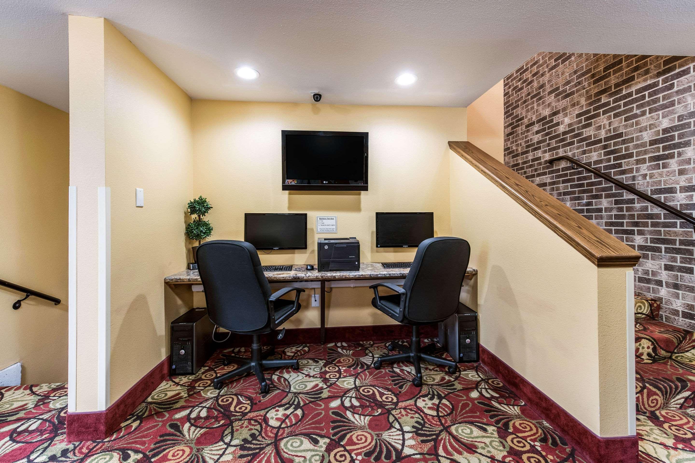 Econo Lodge Mayo Clinic Area Рочестер Экстерьер фото