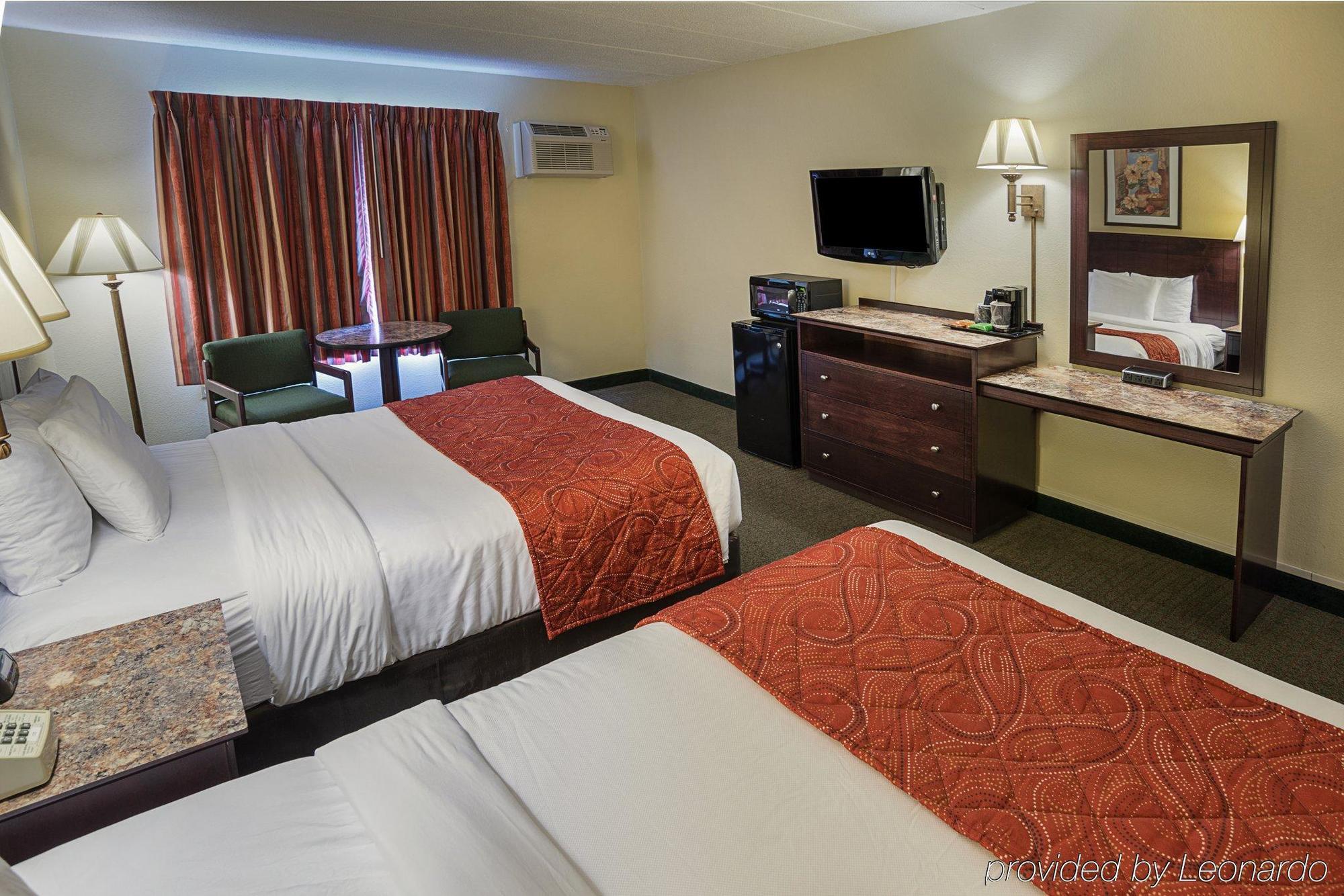 Econo Lodge Mayo Clinic Area Рочестер Экстерьер фото