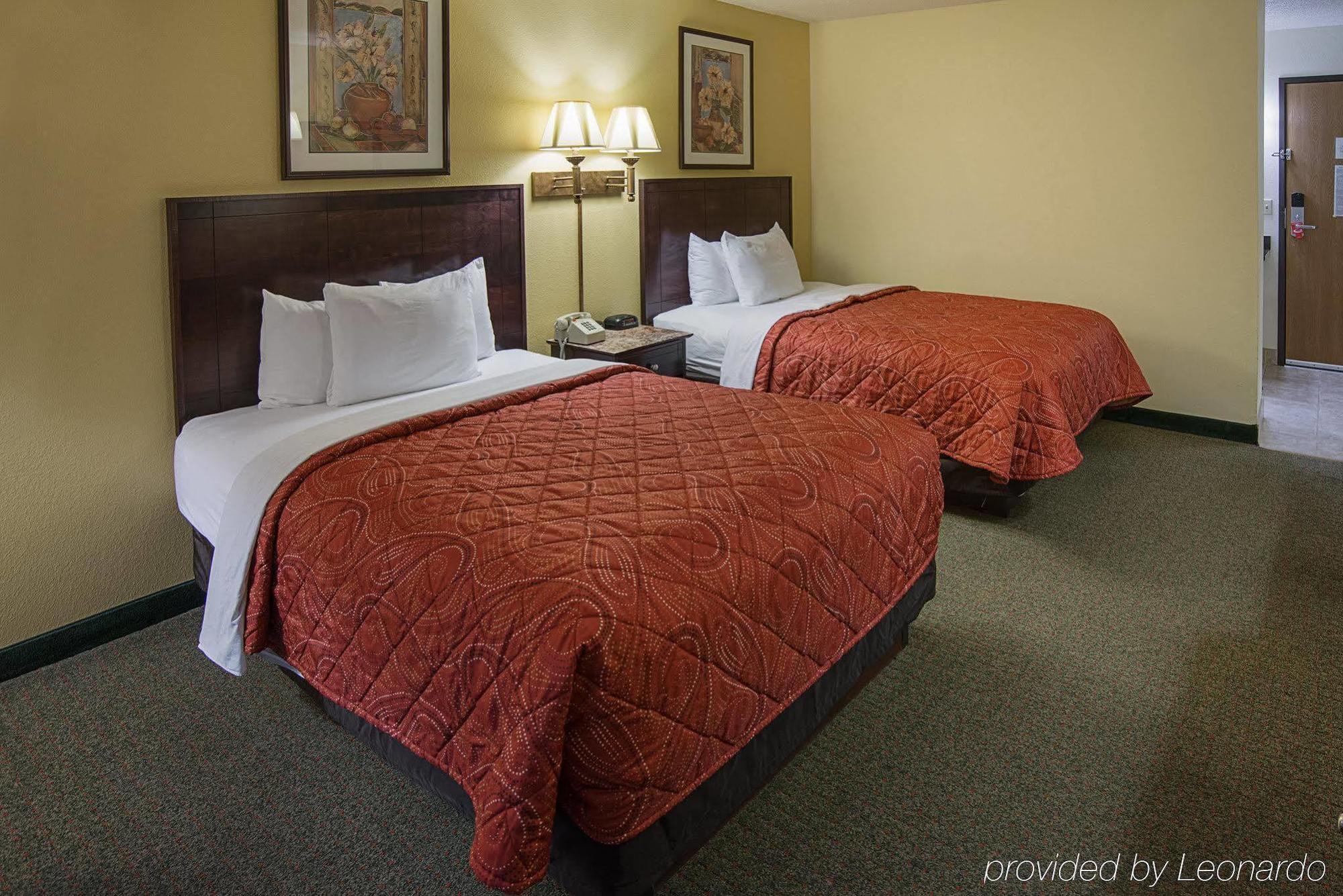Econo Lodge Mayo Clinic Area Рочестер Экстерьер фото