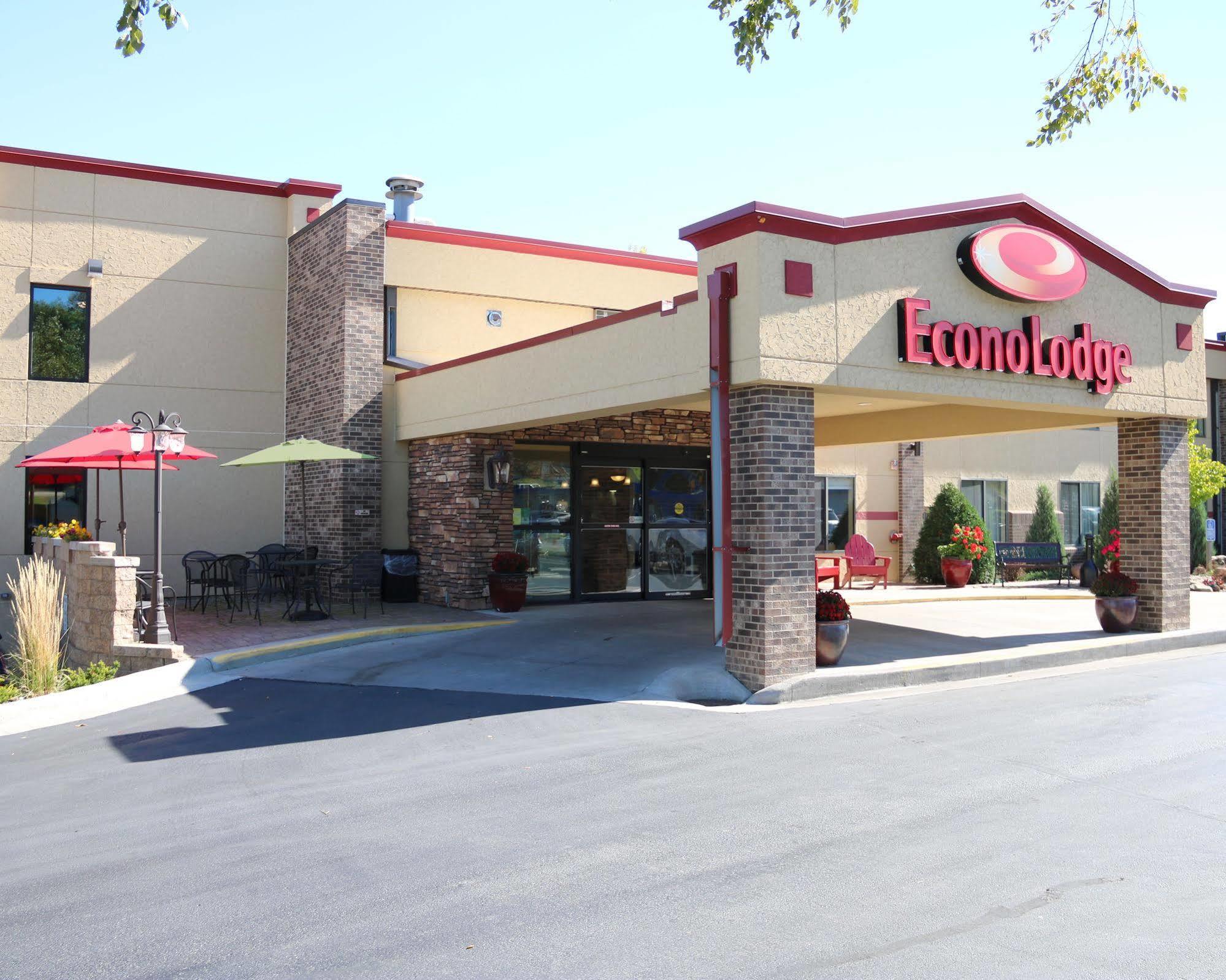 Econo Lodge Mayo Clinic Area Рочестер Экстерьер фото